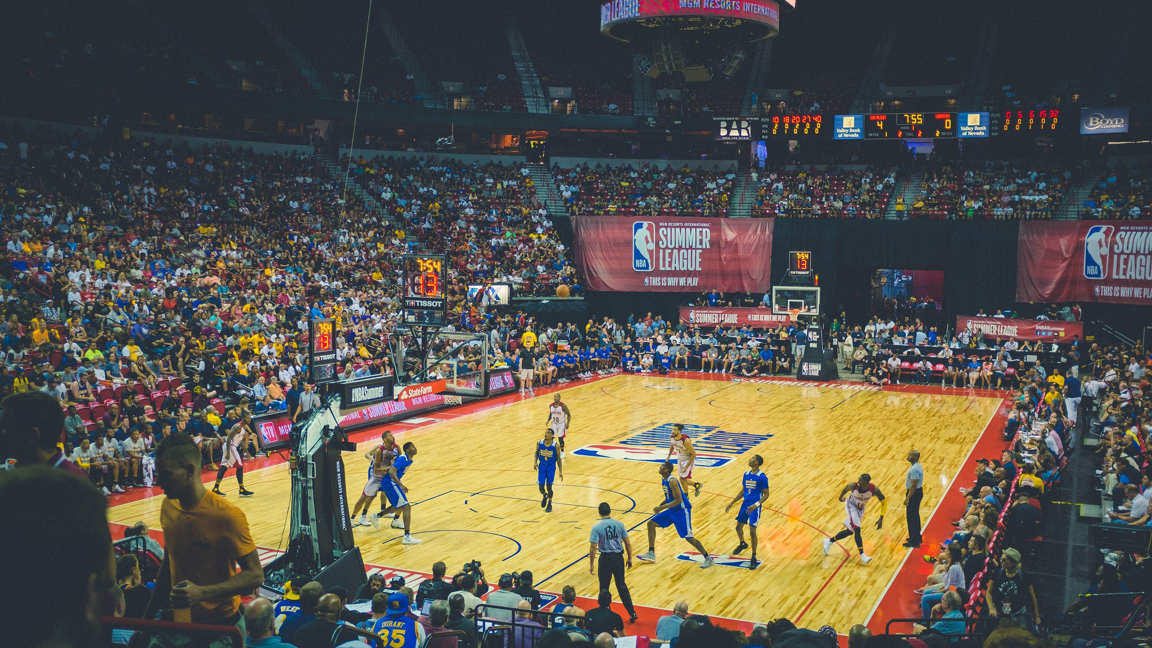 详细阅读:开云 -姆巴佩赛事官方发布逆转新规,MAD争议不断! 开云 -姆巴佩赛事官方发布逆转新规,MAD争议不断!